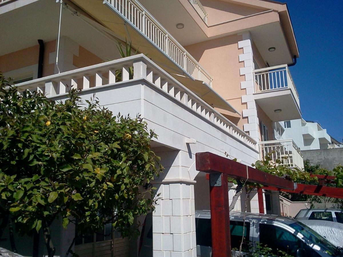Apartments Jani Hvar Town Exterior photo