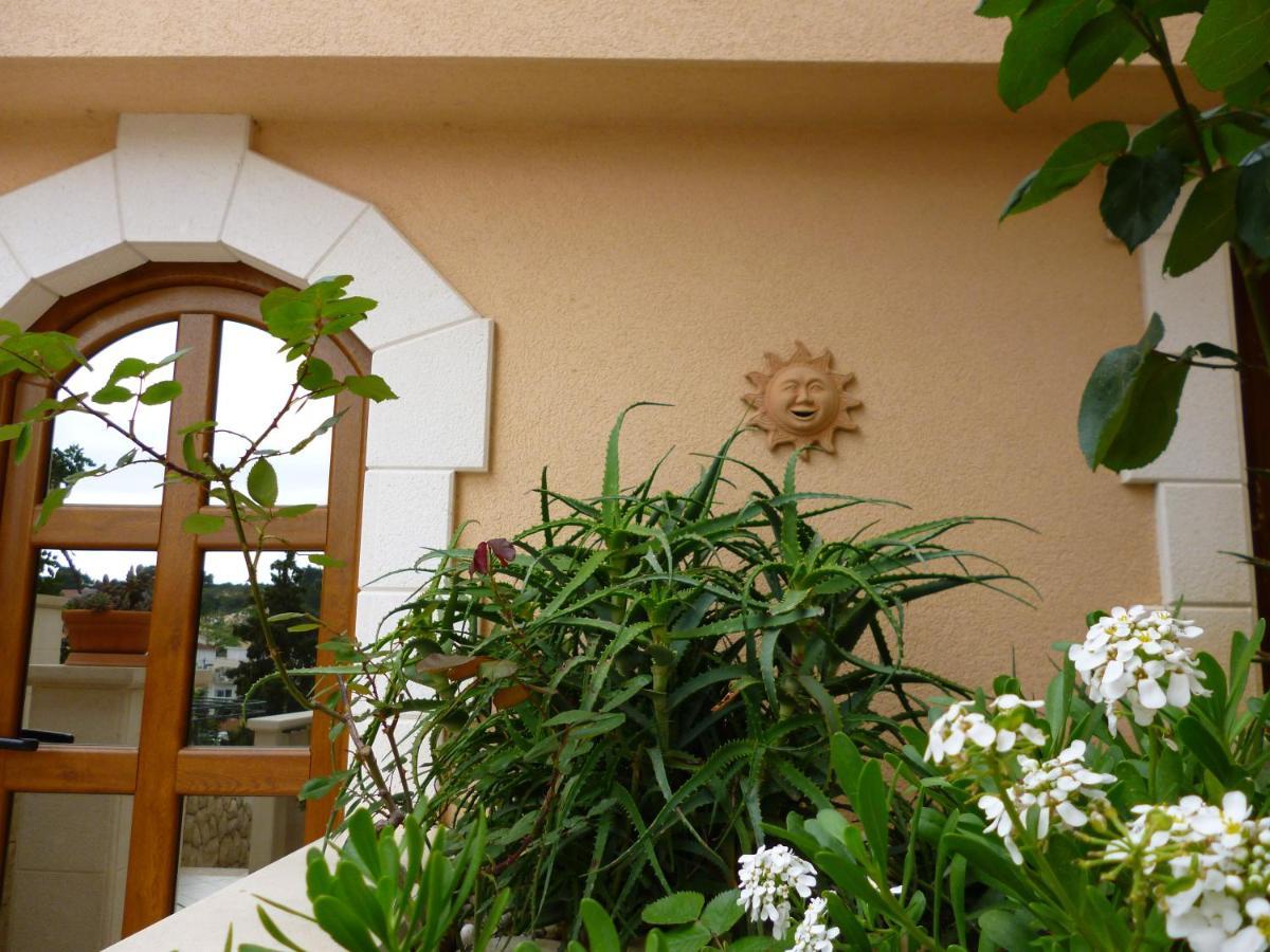 Apartments Jani Hvar Town Exterior photo